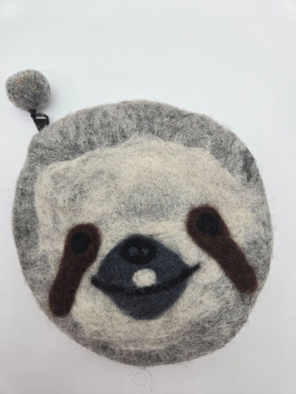 100% Wool Gray Sloth Face Round Coin Pouch EUC